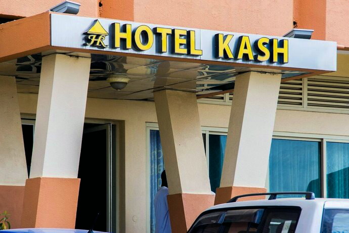 Hotel Kash Masaka Road